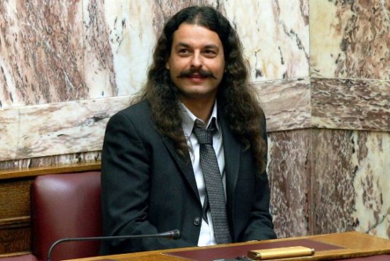 Μπαρμπαρούσης: Σε πλήρη εγκατάλειψη οι εγκαταστάσεις του Εθνικού Ιδρύματος Αγροτικής Έρευνας (ΕΘΙΑΓΕ) του πειραματικού αμπελώνα στο Σκαλάνι